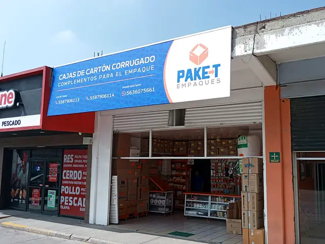 Local de PAKT EMPAQUES junto a SuKarne en Tultitlán, Estado de México